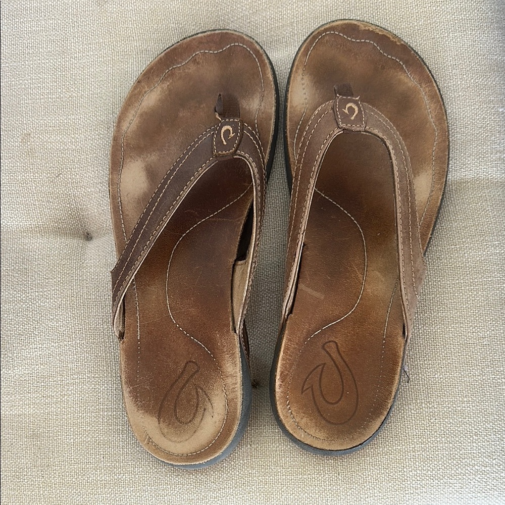 OluKai Brown Women's Sandals